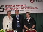 5. Hrvatski kongres ginekologa i opstetričara - dr. Ljerka Eljuga s predsjedavateljima kongresa prof.dr. Slavkom Oreškovićem i prof.dr. Višnjom Škerk 5. Hrvatski kongres ginekologa i opstetričara - dr. Ljerka Eljuga s predsjedavateljima kongresa prof.dr. Slavkom Oreškovićem i prof.dr. Višnjom Škerk